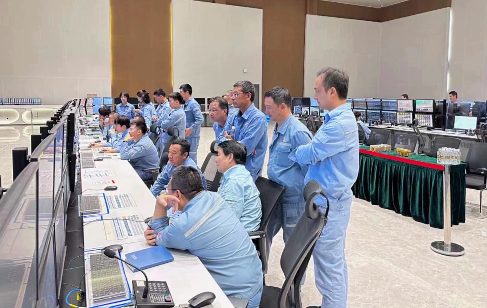 以专业与高效，赢得客户赞誉