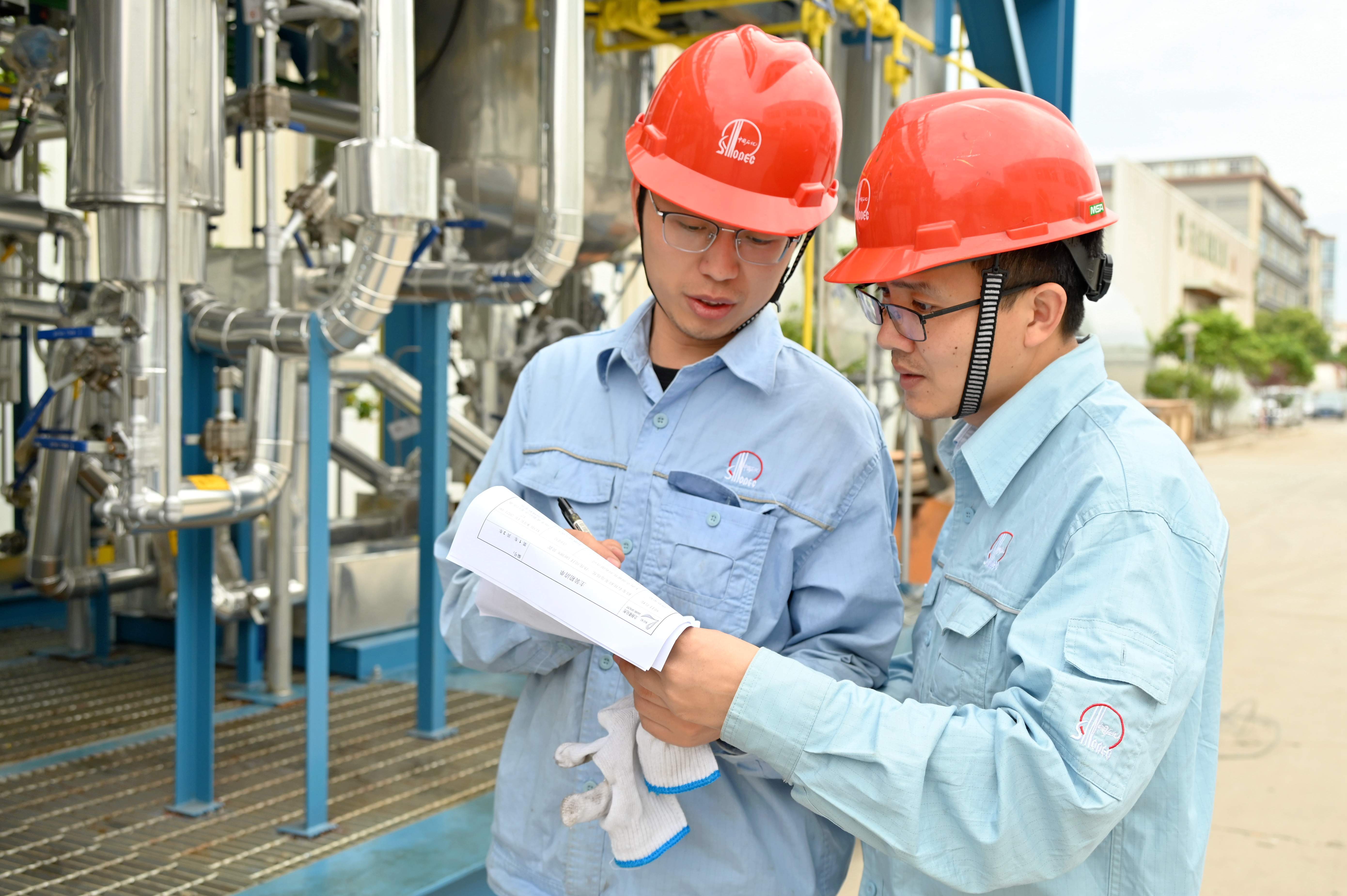 Assisting 1 Million Tons Per Year Ethylene Project in Hainan R&C Successfully Start Up