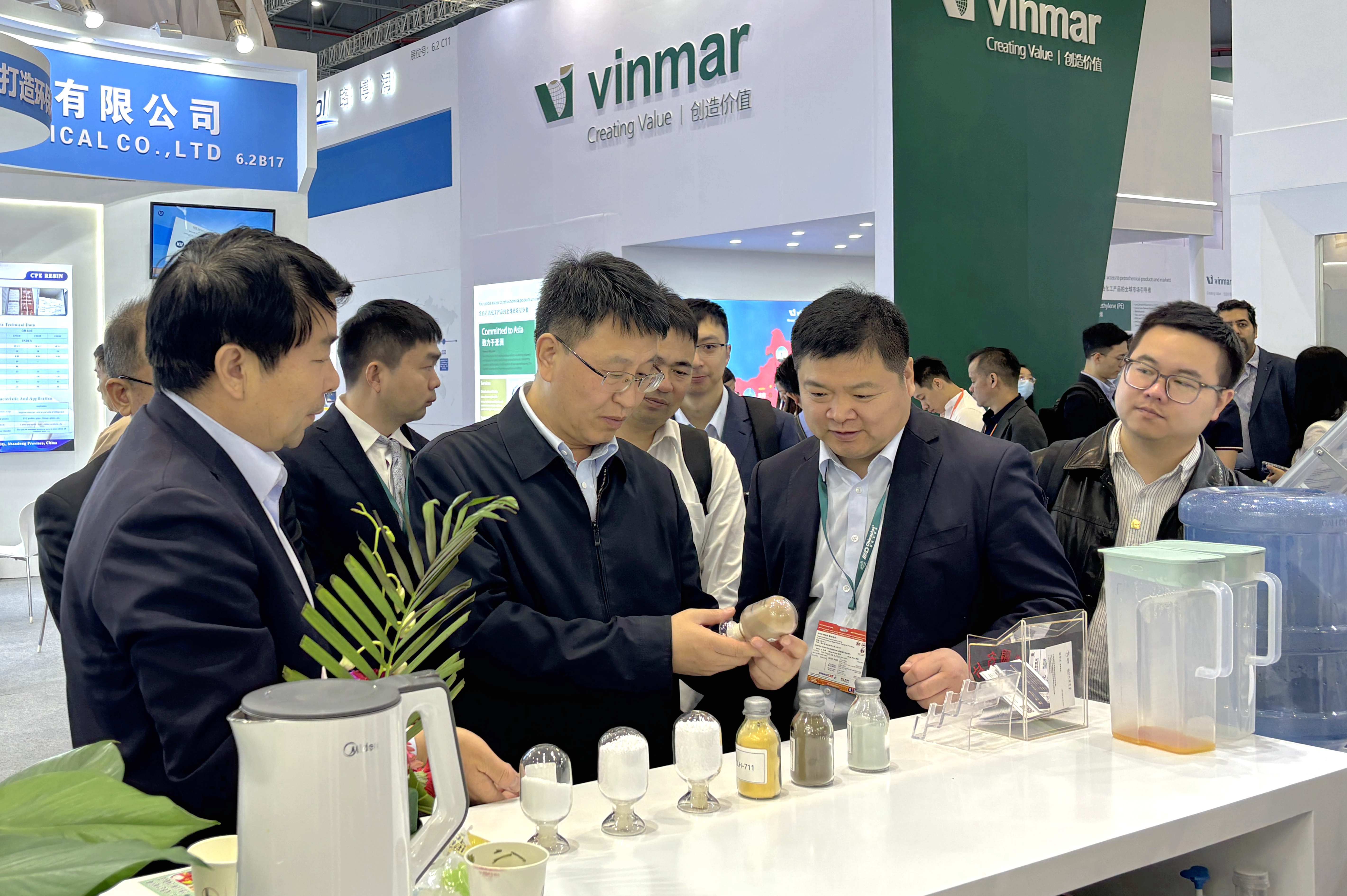 Shanghai Leader Company Appeared at CHINAPLAS 2024 International Rubber and Plastics Exhibition